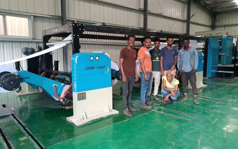 CHM-1400 Glossy Matte Coated Paper Jumbo Roll Sheeting Cutting Machine With Four Rolls In Monterrey CHM-1400 Glossy Matte Coated Paper Jumbo Roll Sheeting Cutting Machine With Four Rolls In Monterrey