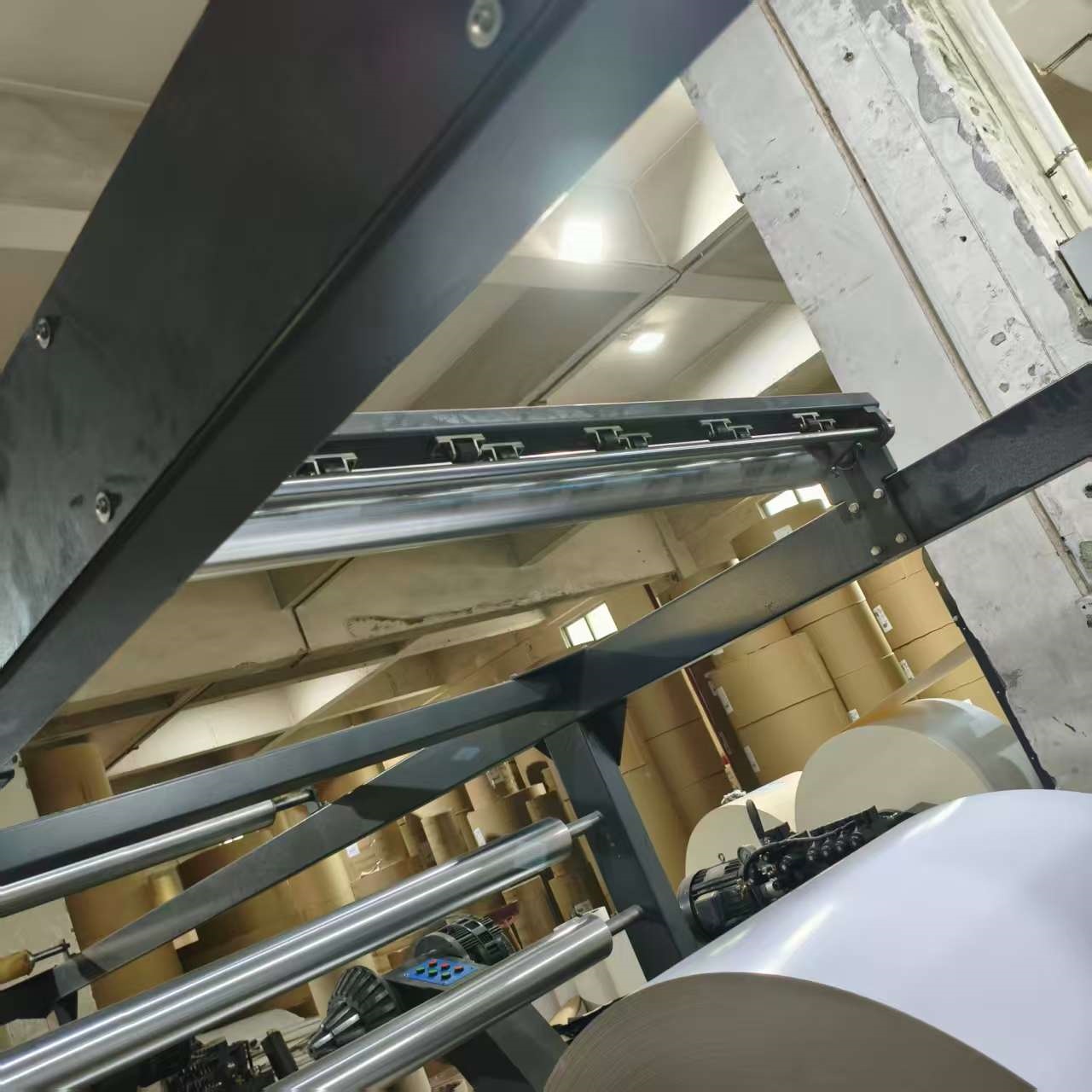 How to Solve Paper Curling Problems During Roll-to-Sheet Cutting?      