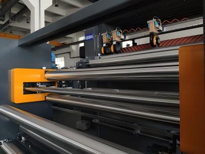 How to Choose a Paper Roll Sheeting Cutting Machine for Your Folding Carton Production Line?