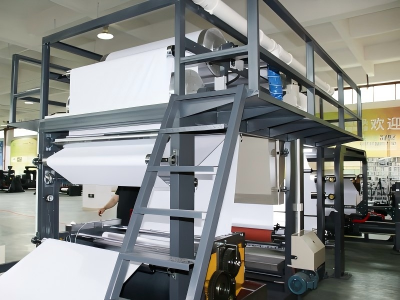 Wet Strength Paper Roll Sheeter Cutter Machine With Online Embossing Unit