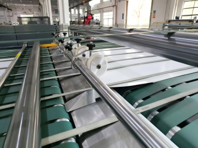 Single-Knife vs Double-Knife Slitting Systems:The Real Difference in Cutting Logic,Control,and ROI Single-Knife vs Double-Knife Slitting Systems:The Real Difference in Cutting Logic,Control,and ROI