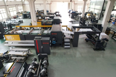 Single-Knife vs Double-Knife Slitting Systems:The Real Difference in Cutting Logic,Control,and ROI Single-Knife vs Double-Knife Slitting Systems:The Real Difference in Cutting Logic,Control,and ROI